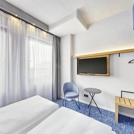 Hotel H2 Seestern 3*