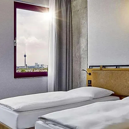 Sunday Seestern Hotel 3*