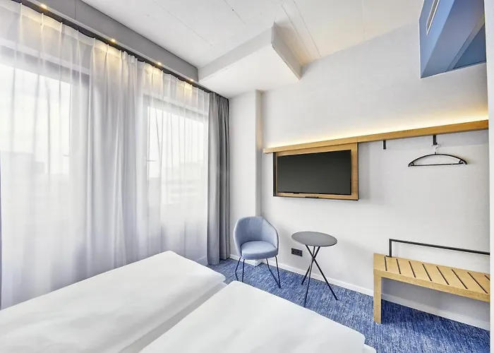 Hotel H2 Seestern 3*